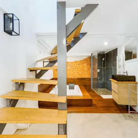 דירה Large Flat Very Close To Montmartre פריז